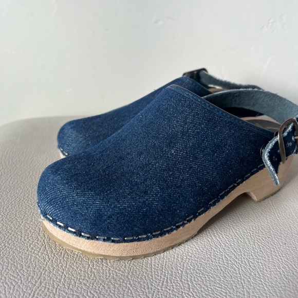 Cape Clogs Made in Sweden Denim and Wood Clogs Girls Size 30 - Picture 3 of 10